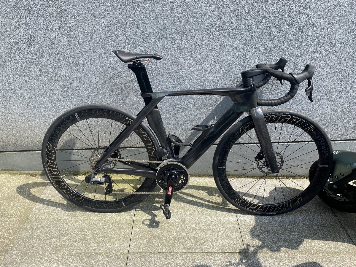 Bicicleta de carretera Aero