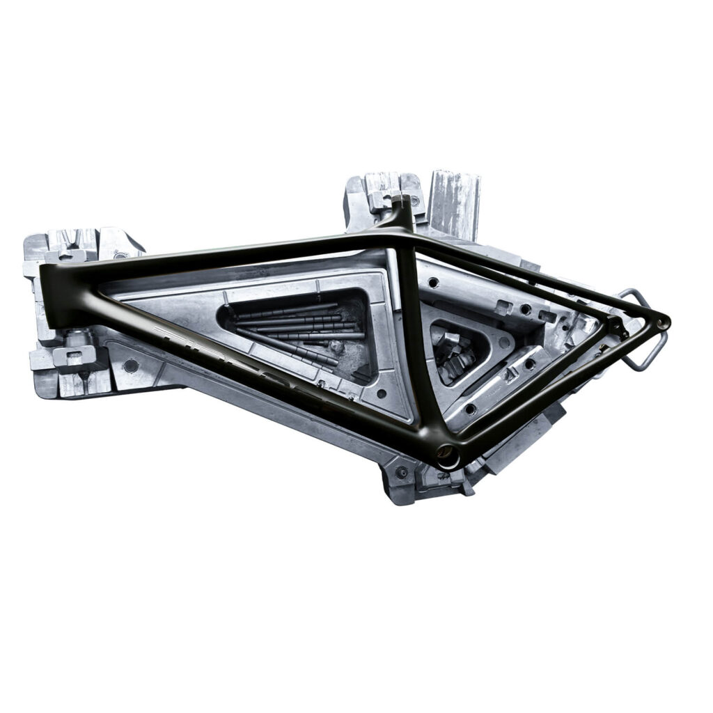 Monocoque one-piece molding bicycle frame