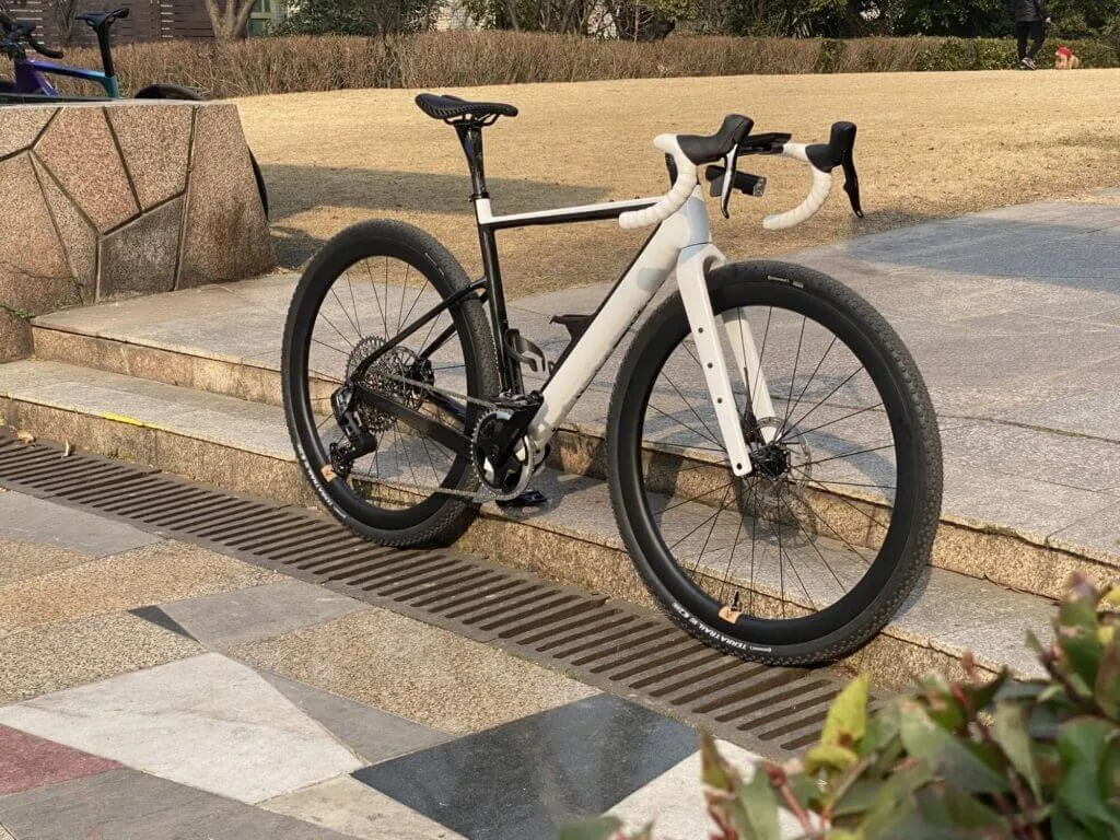 telaio gravel in carbonio