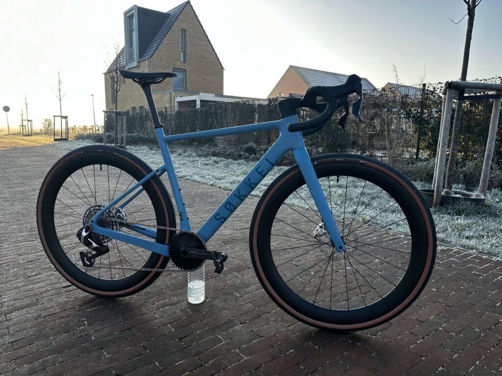 gravel bike frame carbon