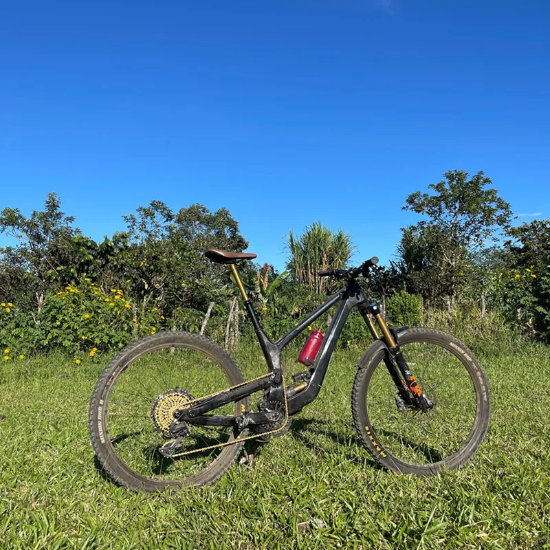 เฟรมจักรยานเสือภูเขาแบบกันสะเทือนเต็ม