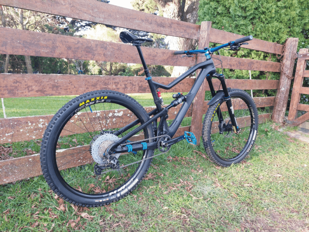 FS830 full suspension frame