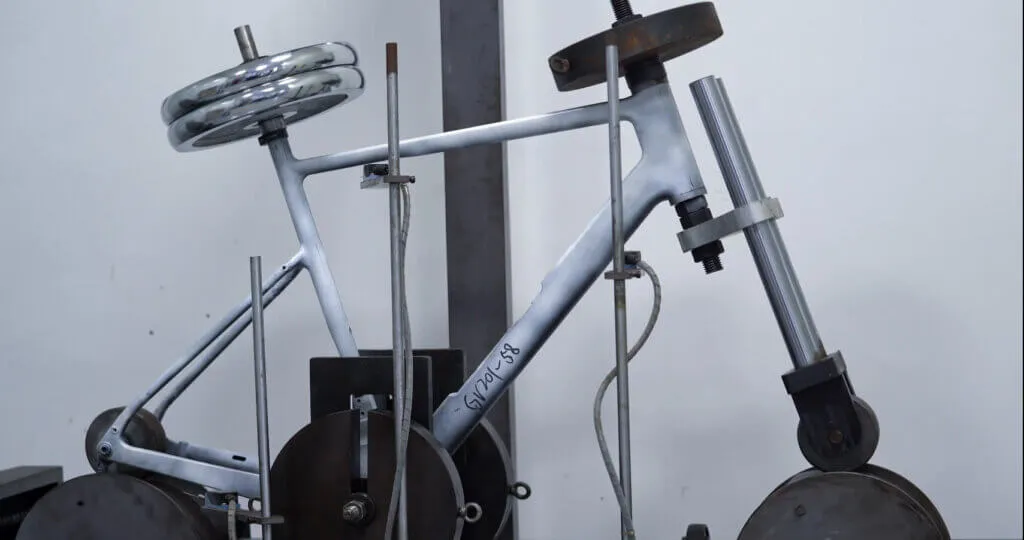 test del telaio della bicicletta