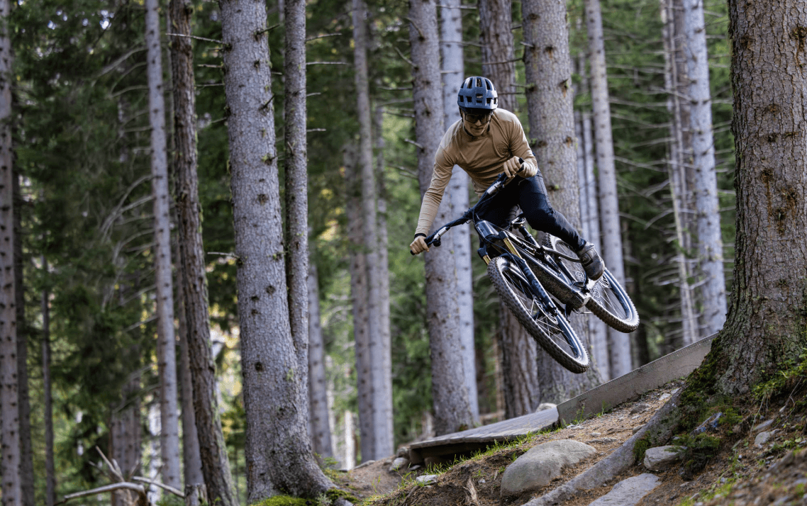 mountain bike carbon fiber