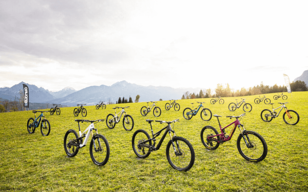 carbon mountain bicycles