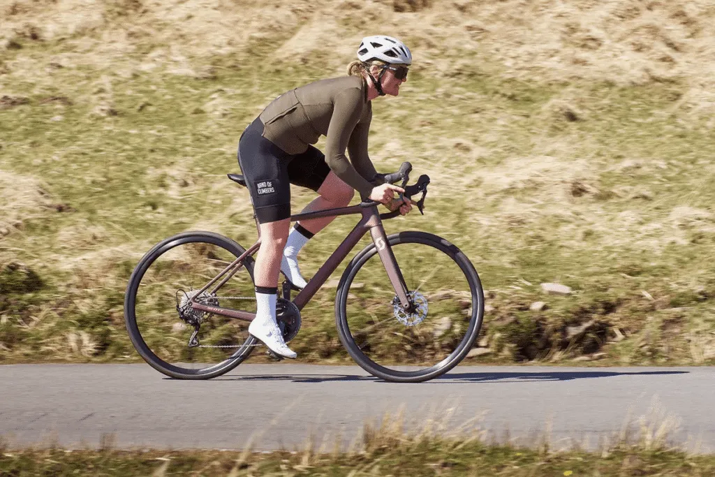 andar en bicicleta de carretera
