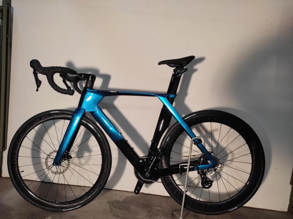 CR068 aero road frame