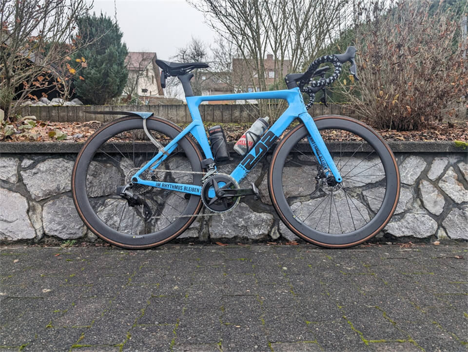 CR08 aero road frame