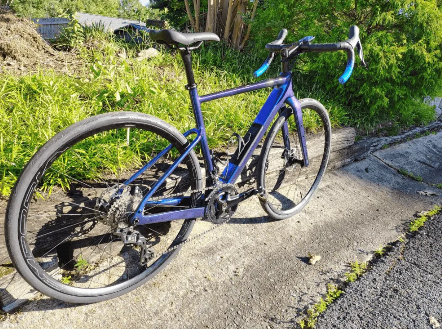 karbonový rám gravel kola