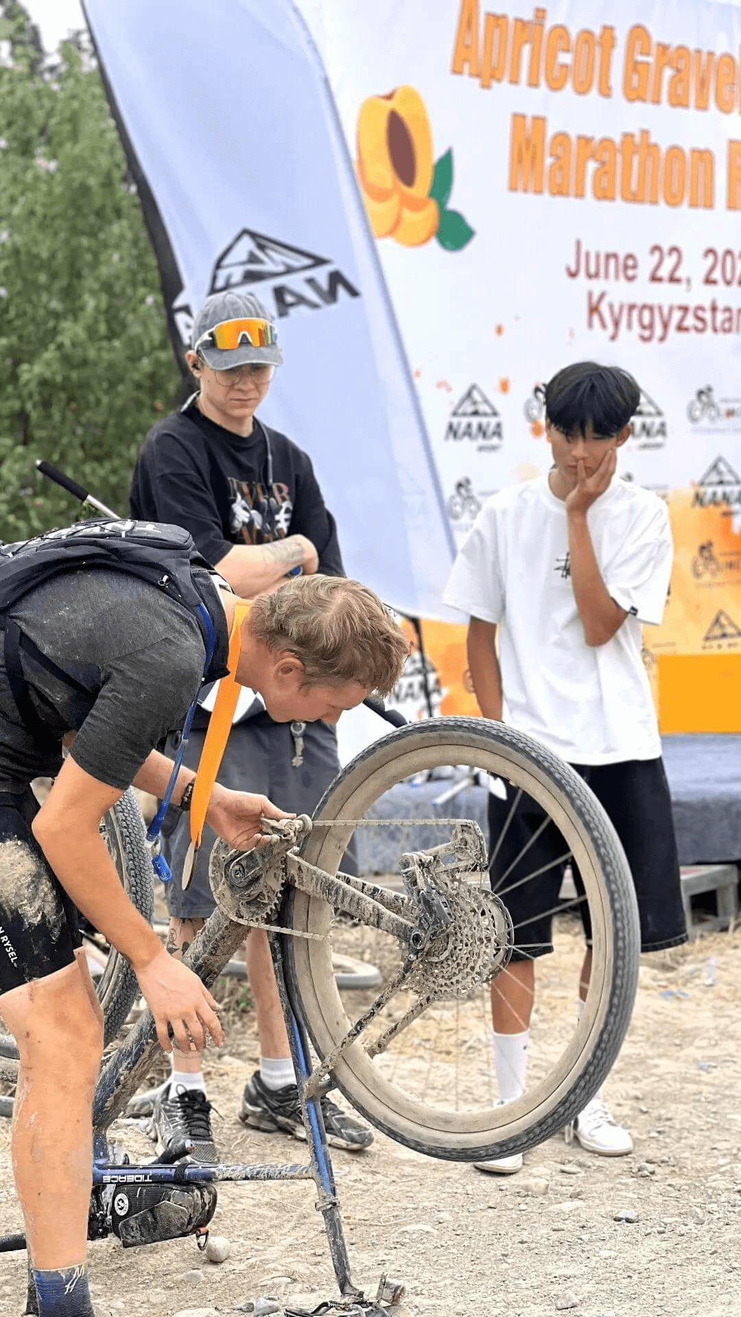 gravel bike frameset race