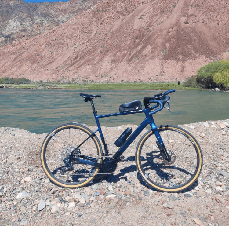 gravel bike frameset race
