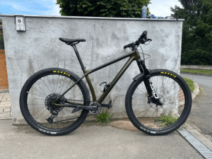 carbon fiber mtb frame