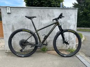 carbon fiber mtb frame