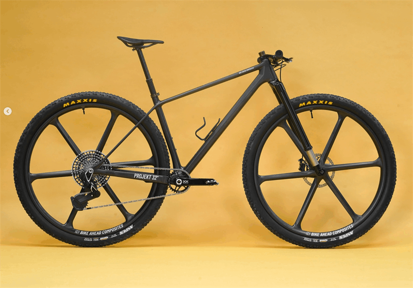 32인치 카본 하드테일 MTB 프레임