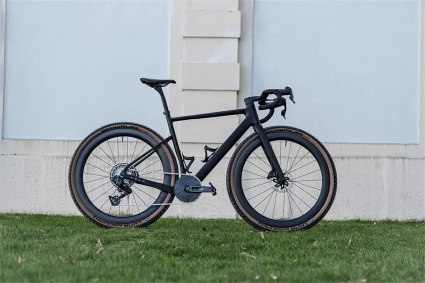 carbon gravel frame bicycle