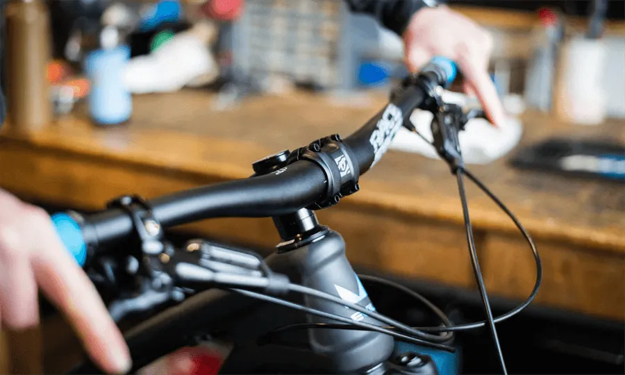 manubrio per mountain bike